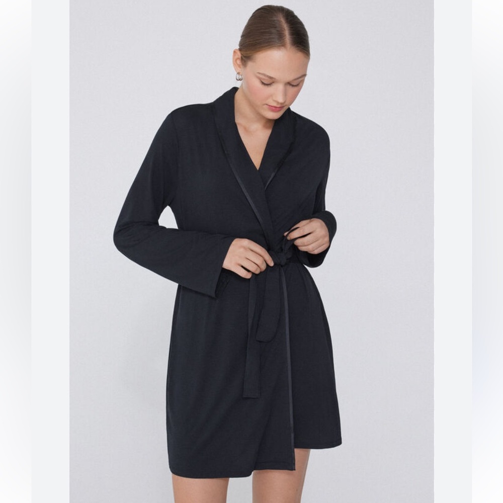 Midnight by Carole Hochman Black Quilted Robe